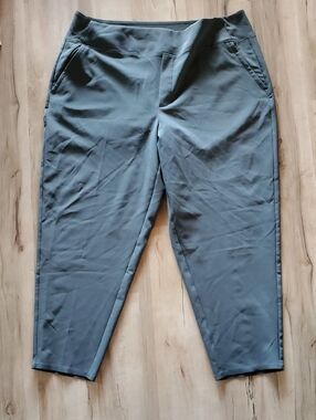 Athleta Women's Slate Gray / Green Stretch Chinos - Slim Taper